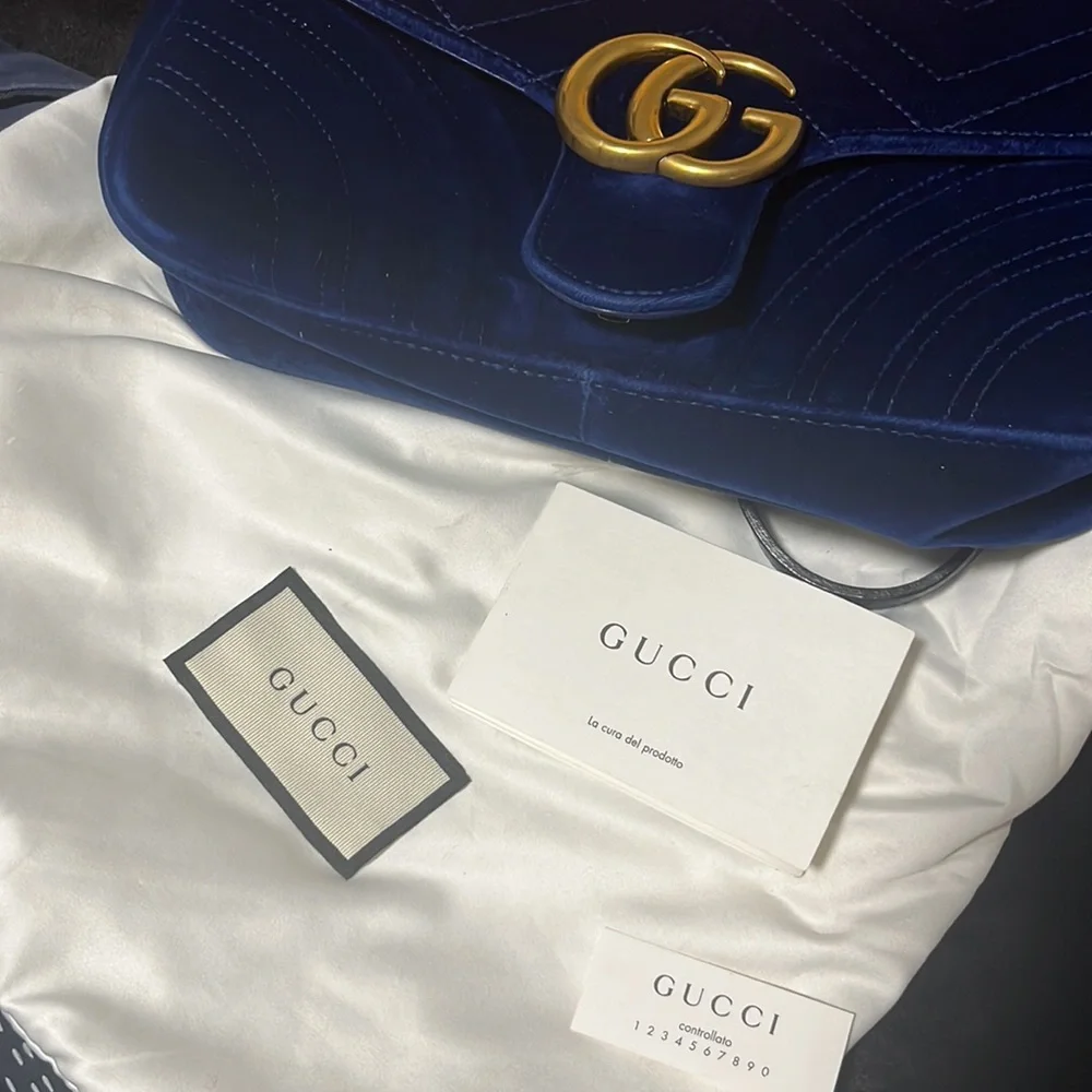 GUCCI | Velvet Matelasse Medium GG Marmont Shoulder Bag Cobalt Blue - Picture 14 of 16